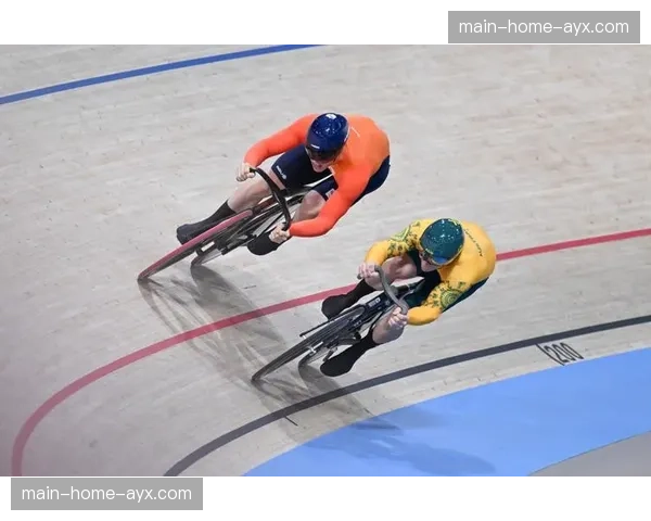 哥伦比亚车手获得BMX泥地竞速赛巴黎奥运积分赛首站冠军